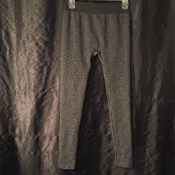 Cheetah leggings - Picture 2 of 7